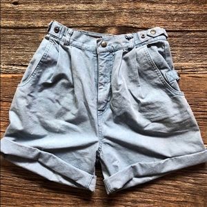 Eddie Bauer Bermuda shorts